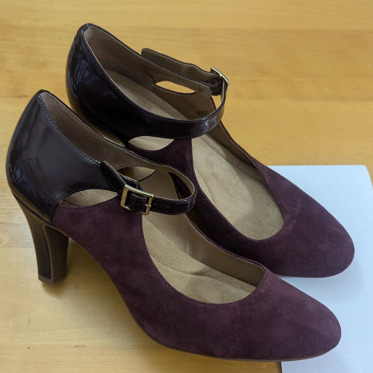 GIANI BERNINI Burgundy Mary Jane Velmah Faux Suede. Depop