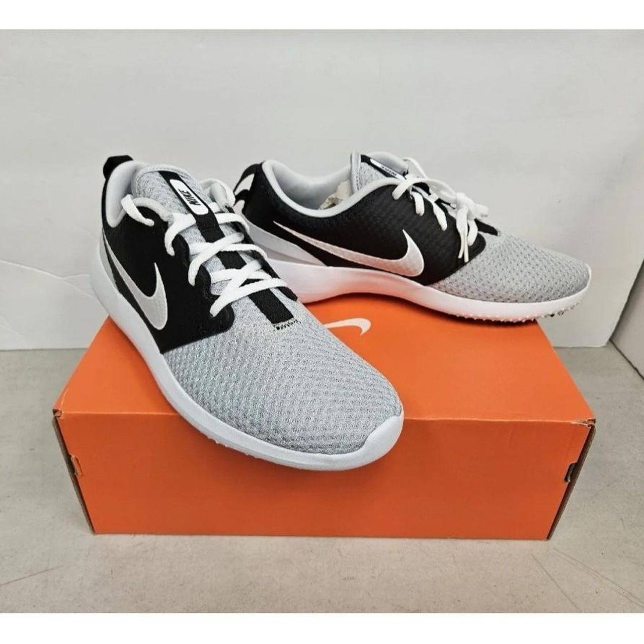 Mens white nike roshe best sale