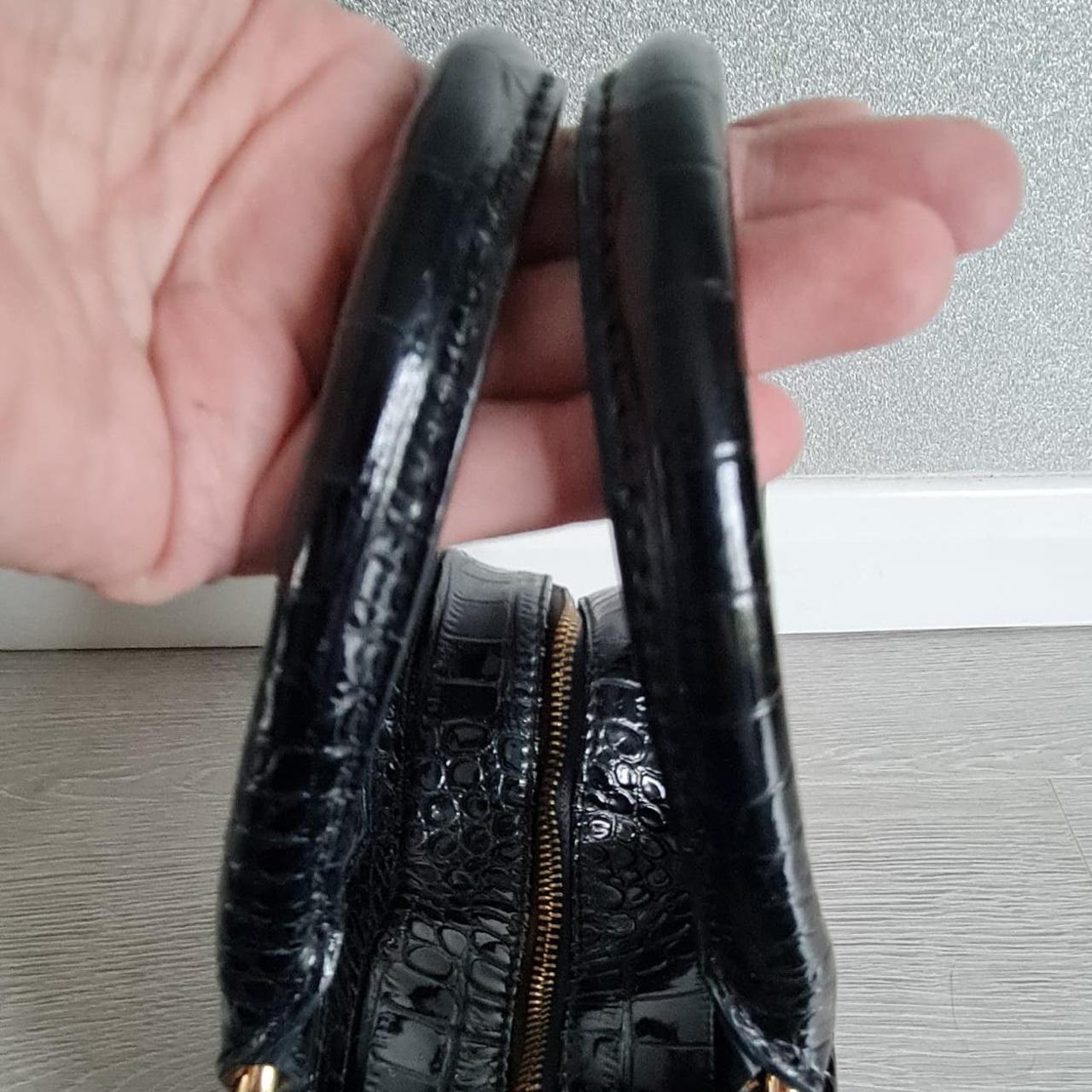 Vivienne Westwood heart bag Black chancery... Depop
