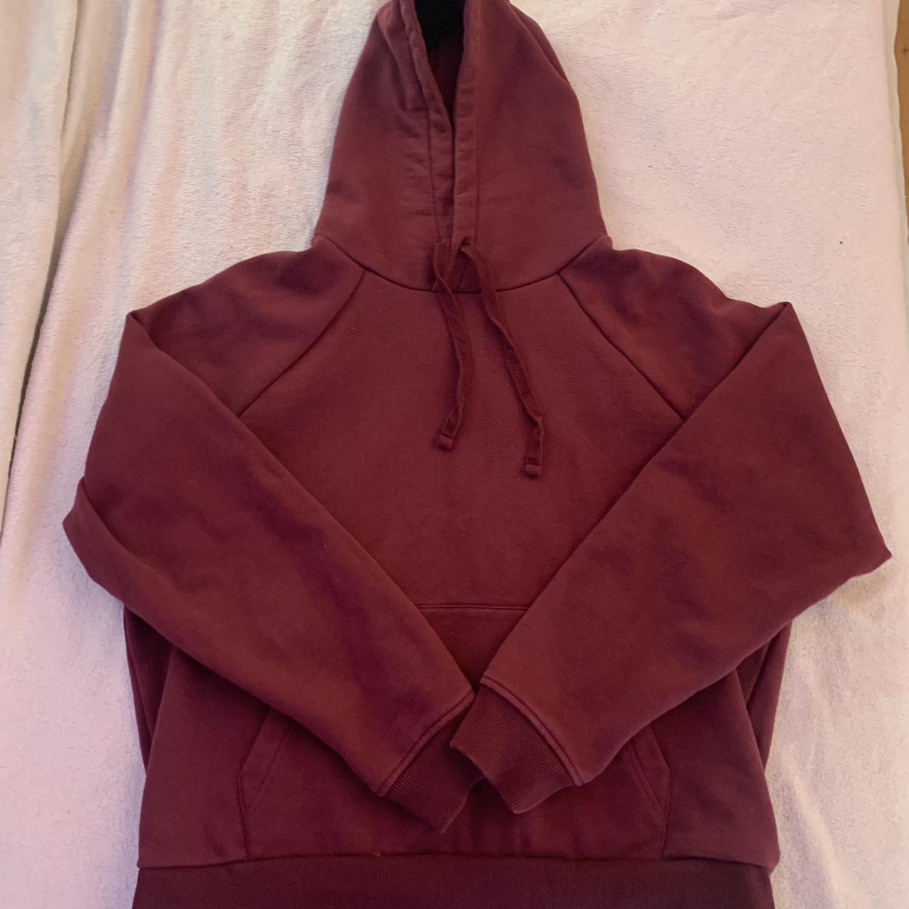 Hoodie Marroon - Depop