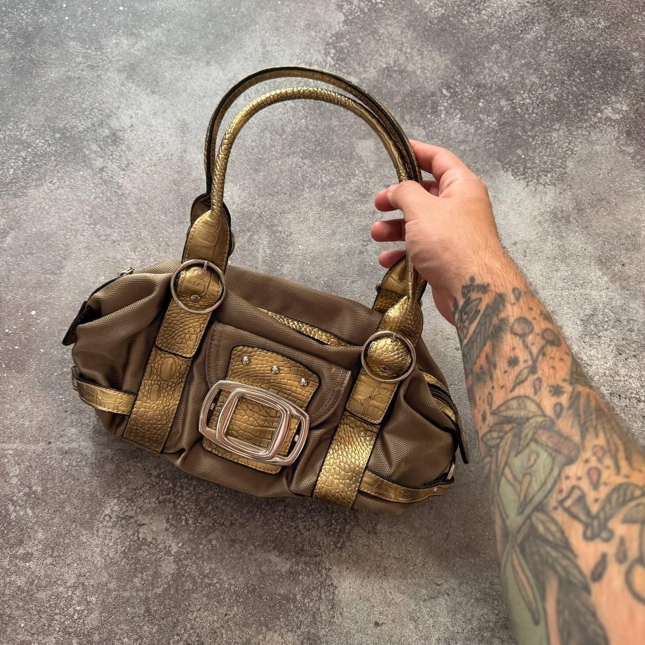 item listed by vintage_district