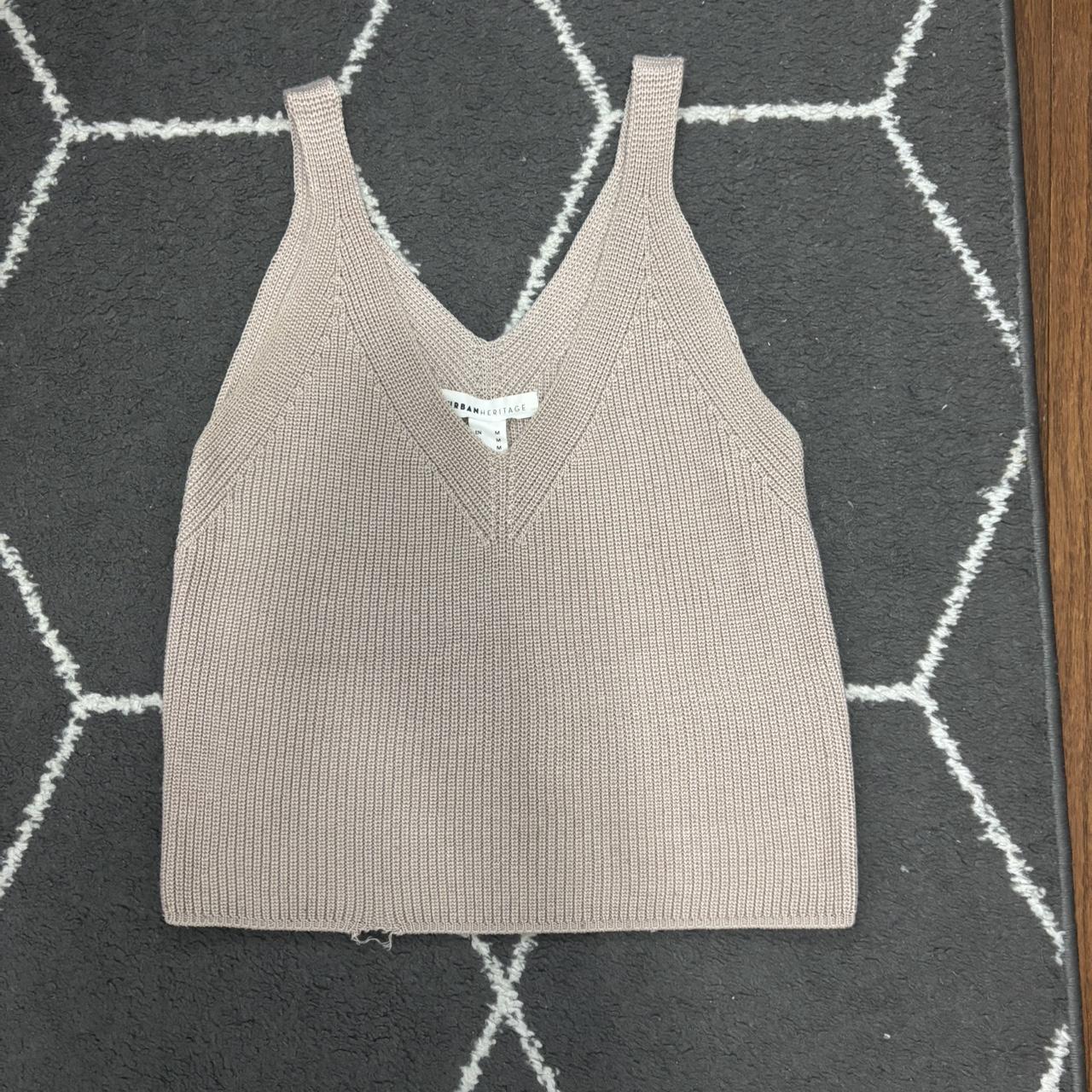 item listed by claudiapirog