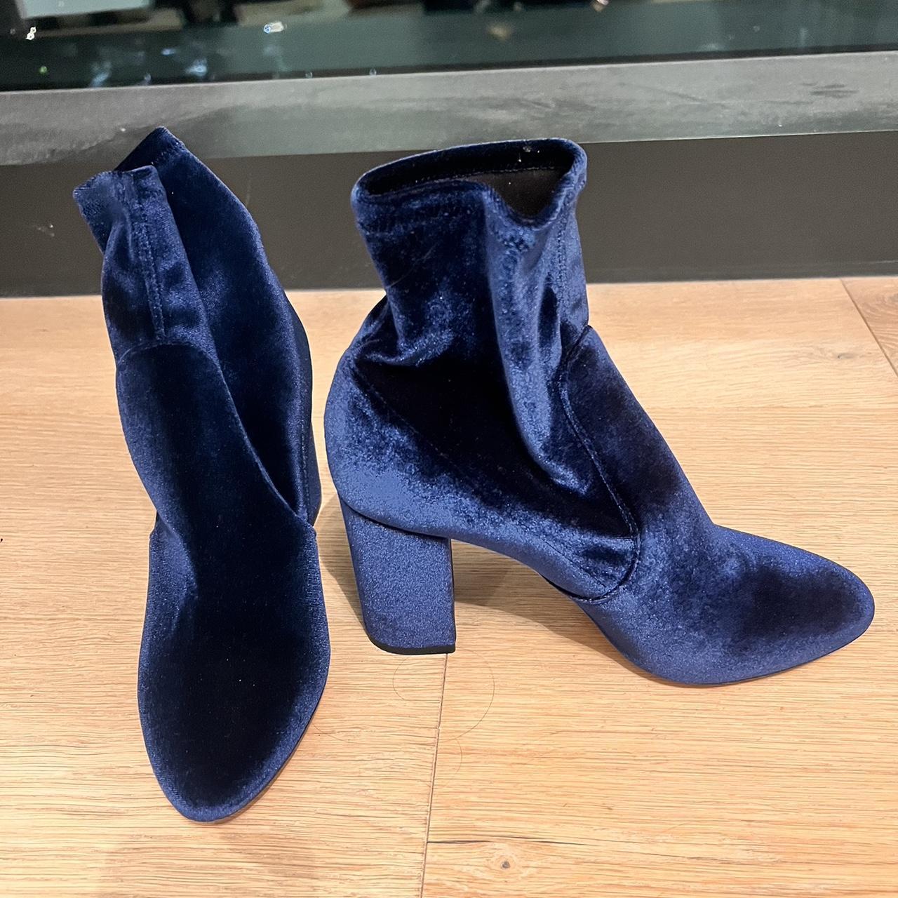 Blue faster velvet booties