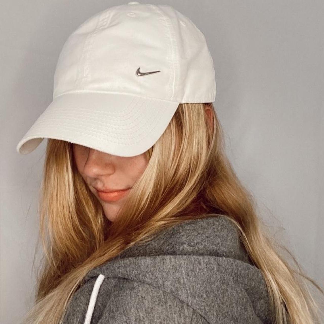 dri fit nike hat womens
