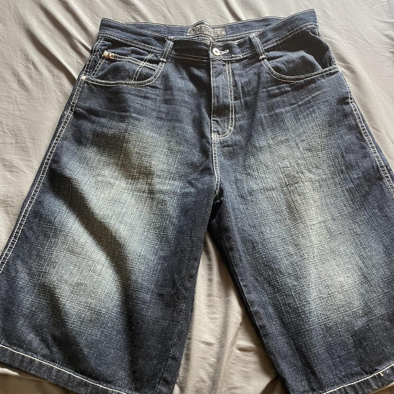 size 38 southpole jorts - Depop