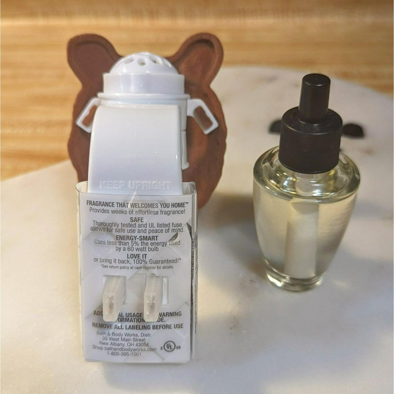 Bath and Body Works bear wallflower fragrance plug... - Depop