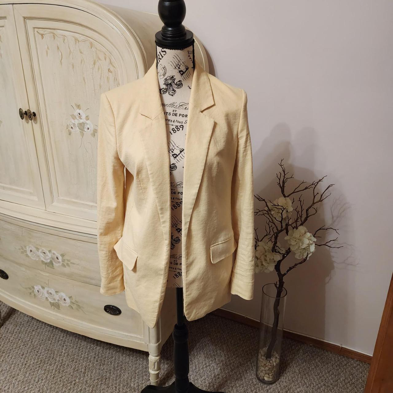 Express hot sale yellow blazer