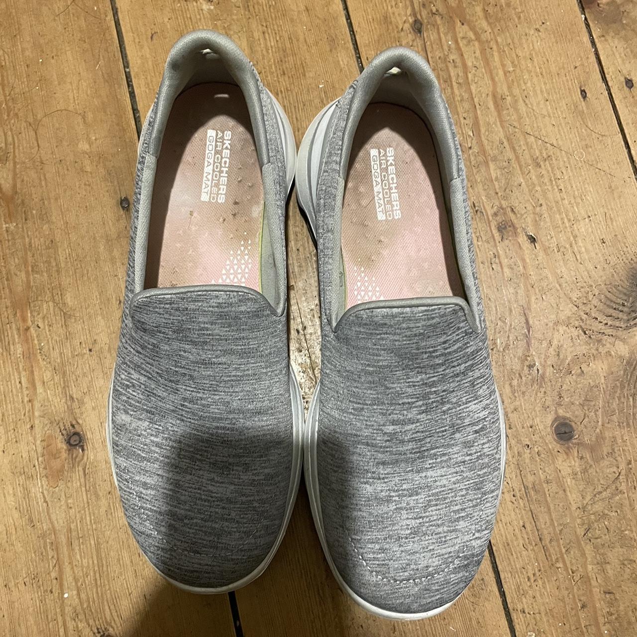 Skechers Ultra Go Women’s Slip on Trainers Size... - Depop