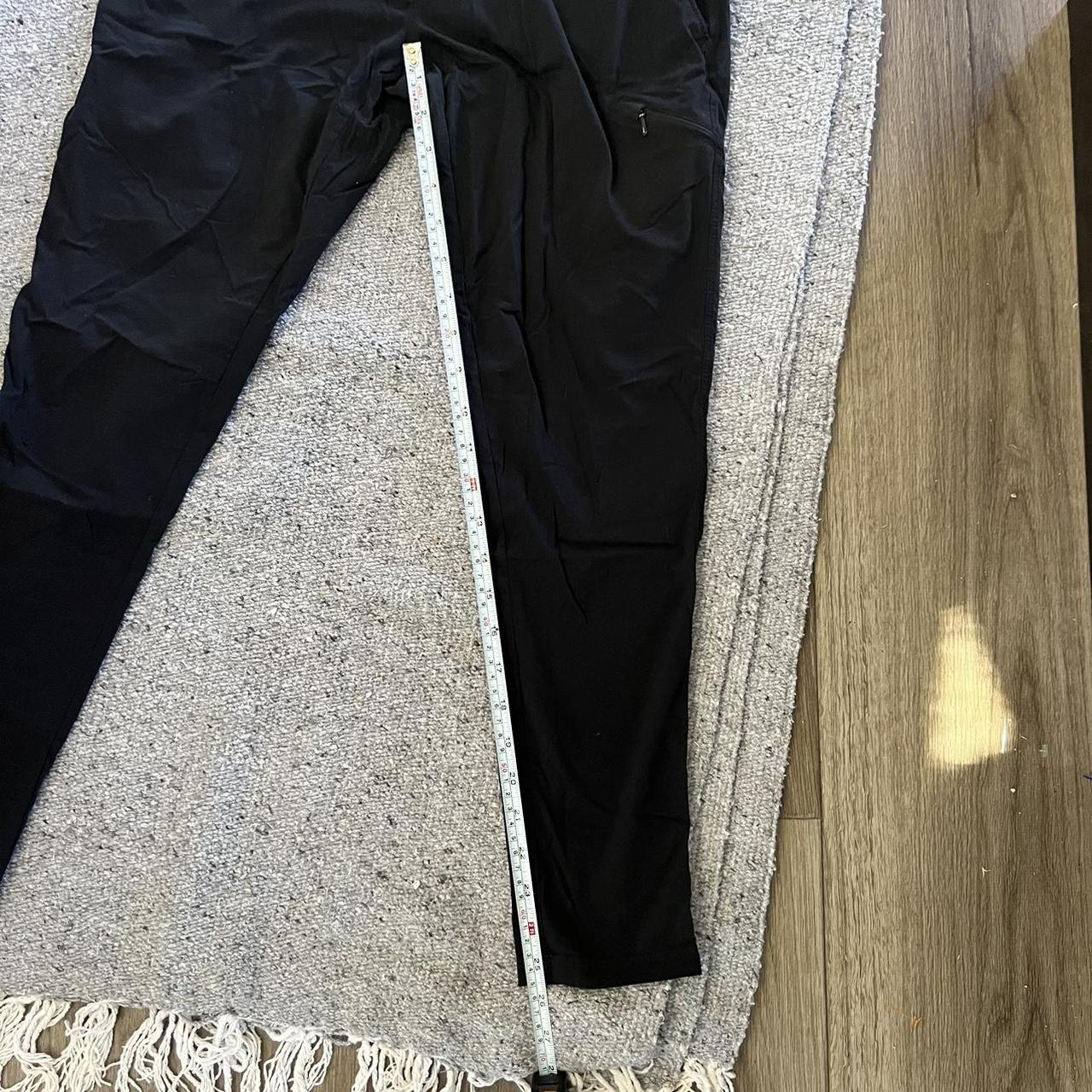 Mountain Hardwear WOMEN'S DYNAMA™ PULL-ON PANT black - Depop