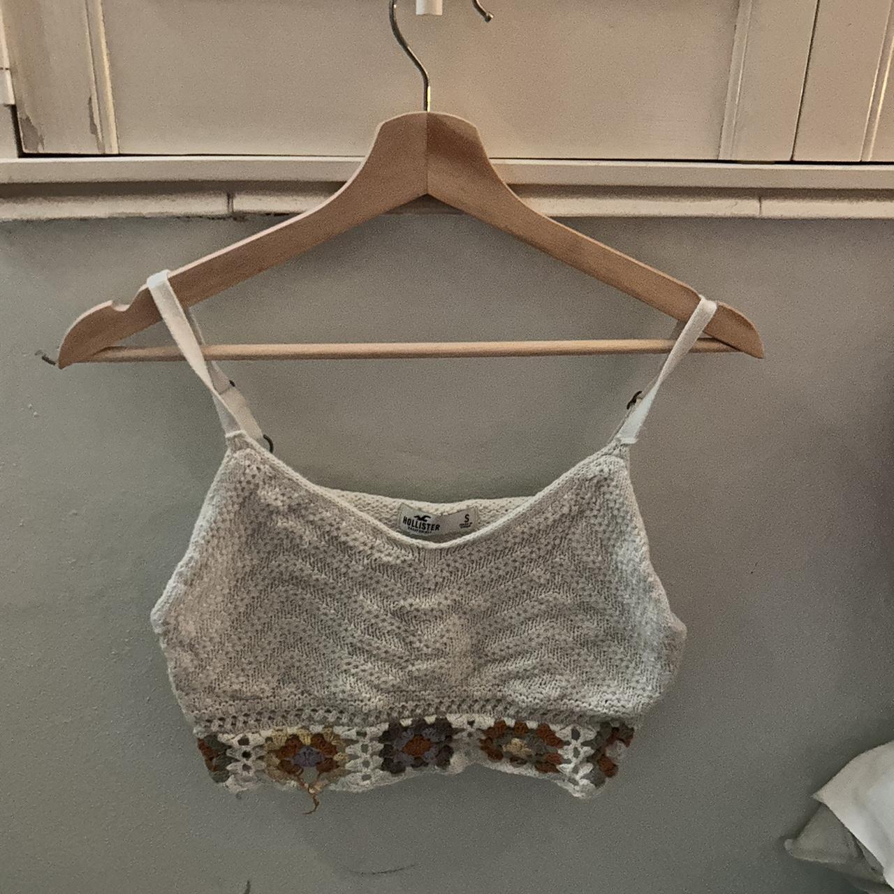 cute summer crop top only worn a couple Depop