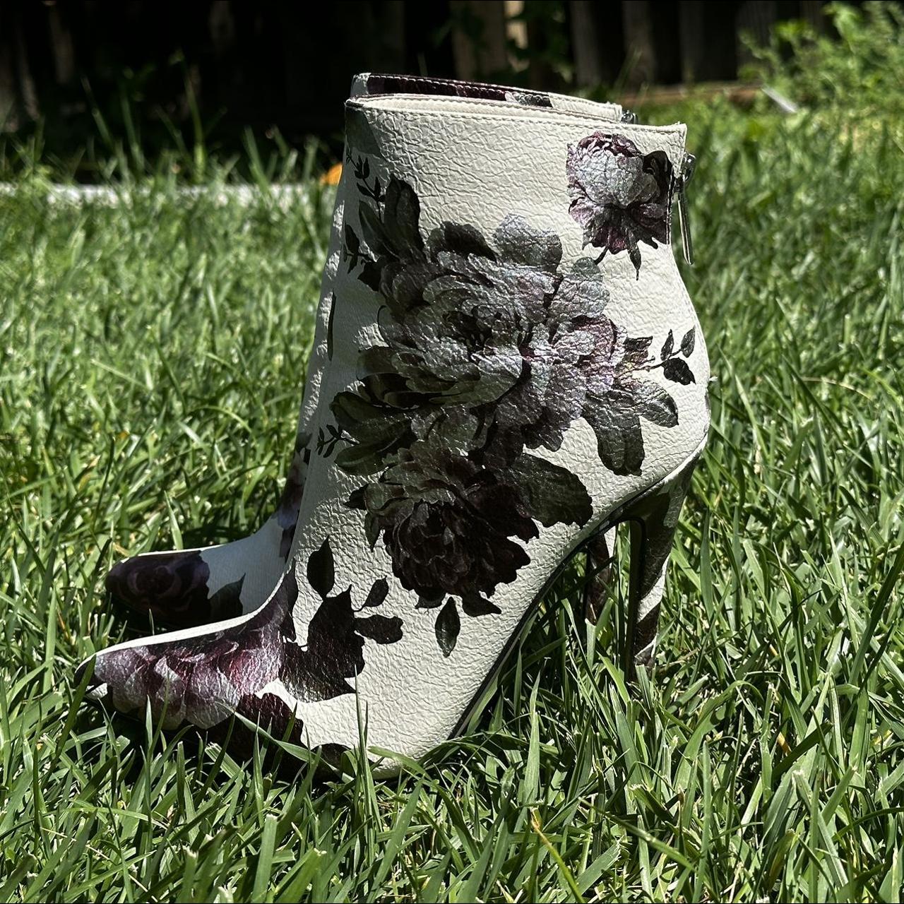 Shoedazzle 2024 ankle boots