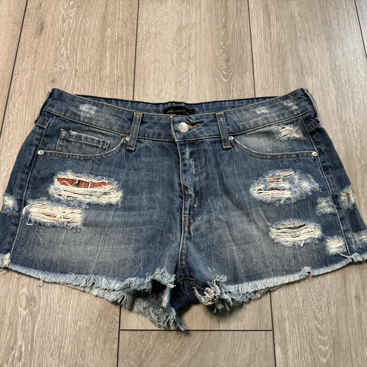 MNG Jeans vintage denim shorts size 10 Great condition - Depop