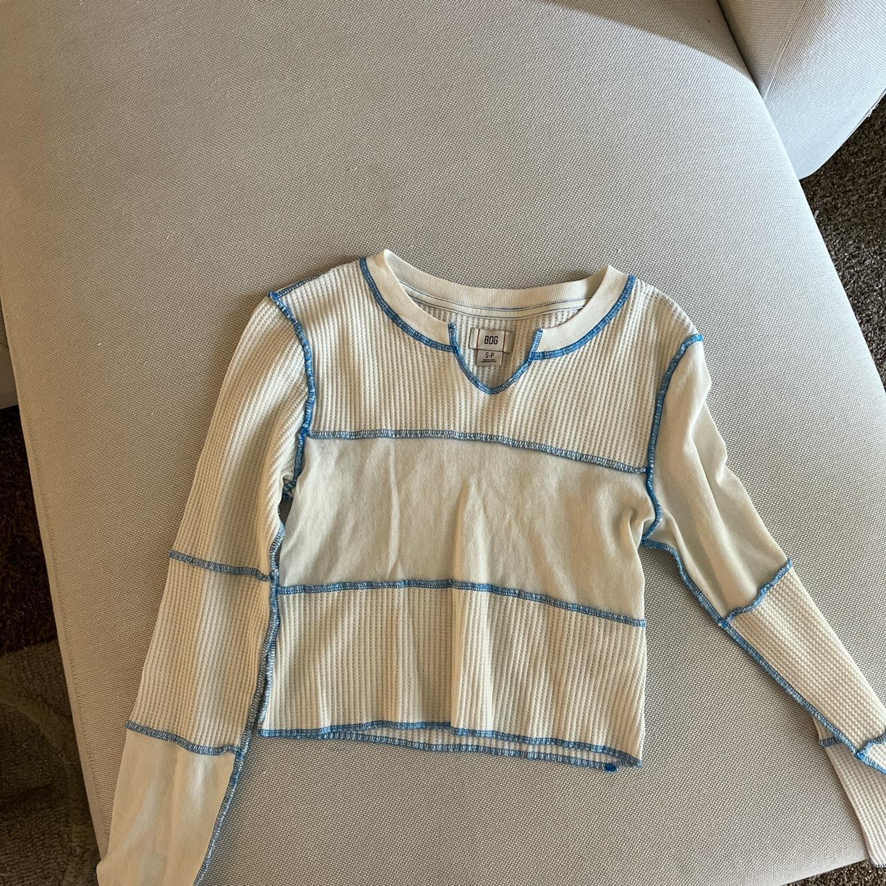 item listed by ellynking