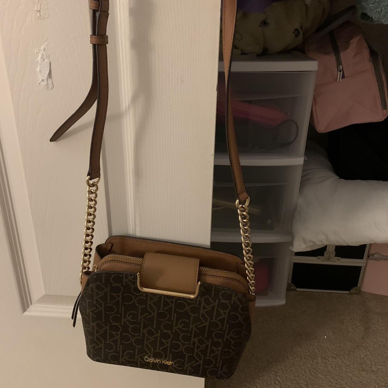 Calvin Klein purse. Can be crossbody or - Depop