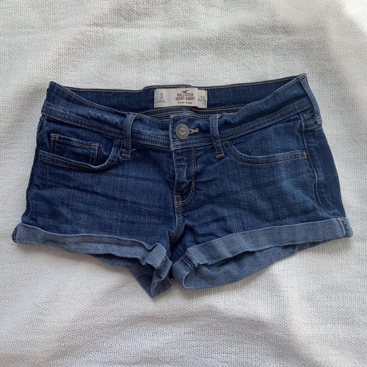 Hollister Low Rise Jean Short Shorts Size 3 Beach - Depop