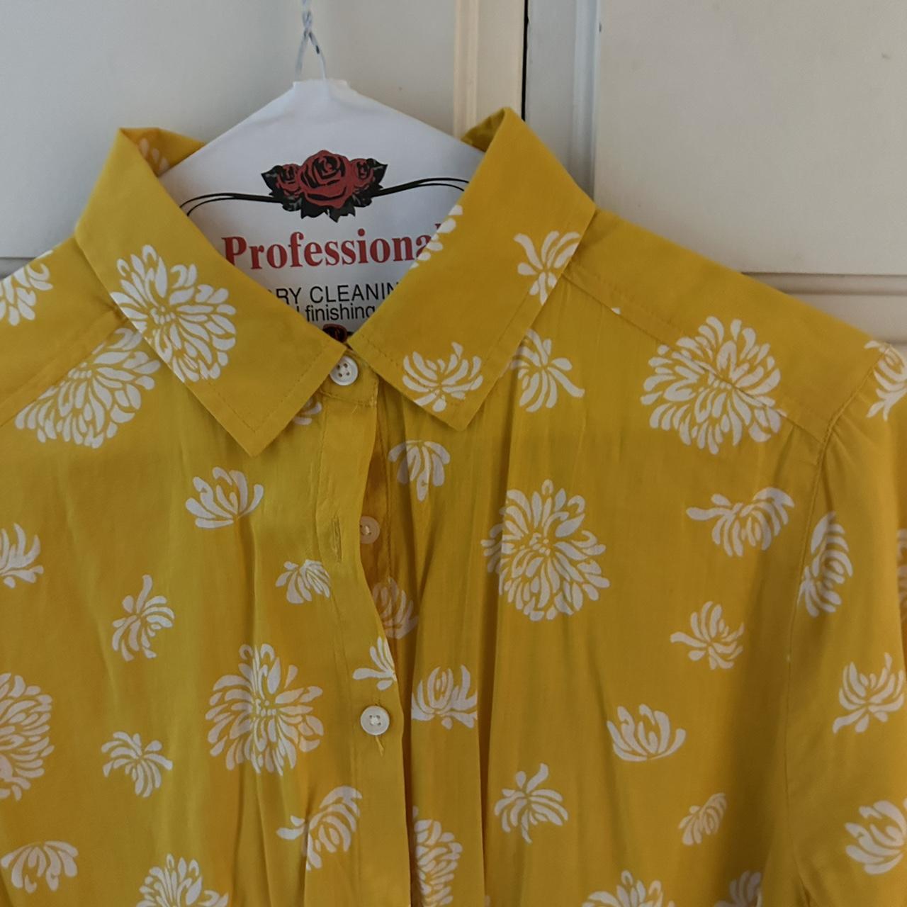 Ann taylor sales yellow blouse