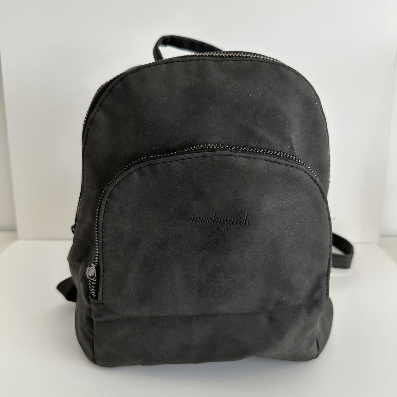 item listed by roxy9025
