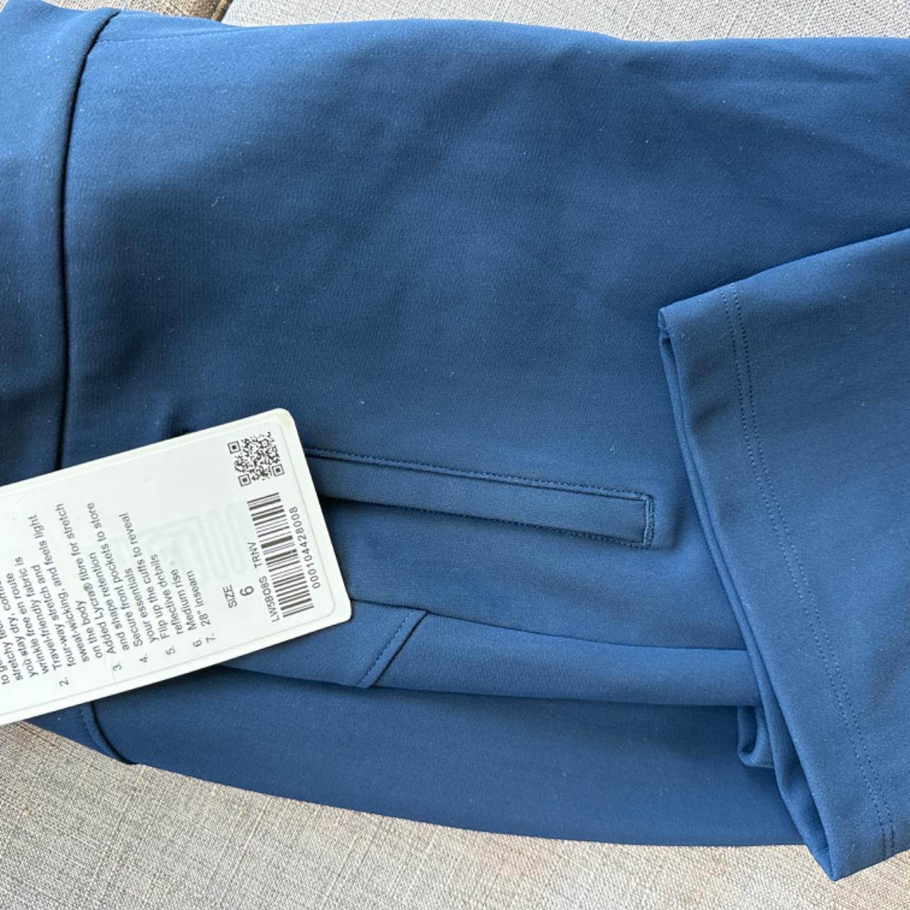 Lululemon On The Move Navy Trouser Pants 4 NWT Sold Out!