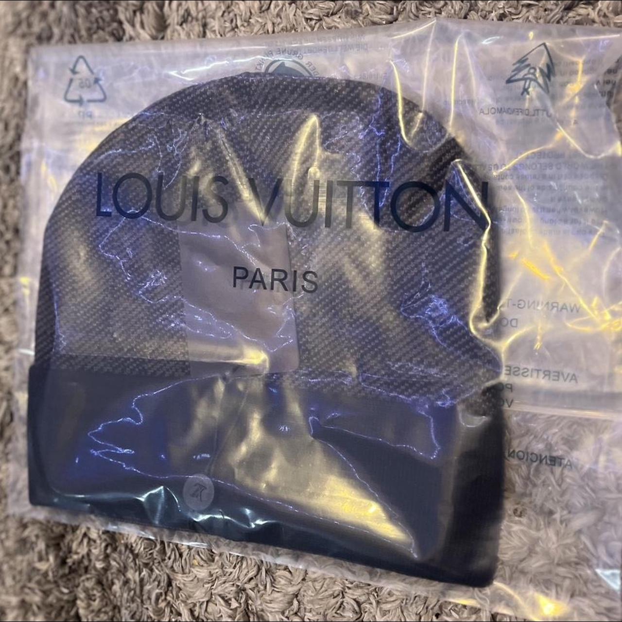 Louis Vuitton Hat - Monogram Eclipse Has never been - Depop