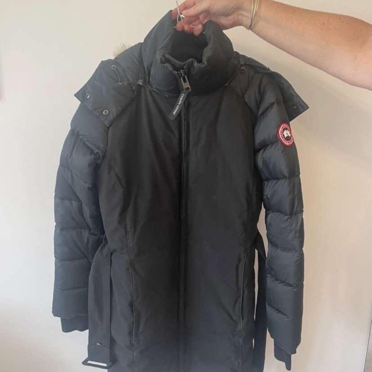 Woman’s Authentic Canada Goose Coat In Medium •... - Depop