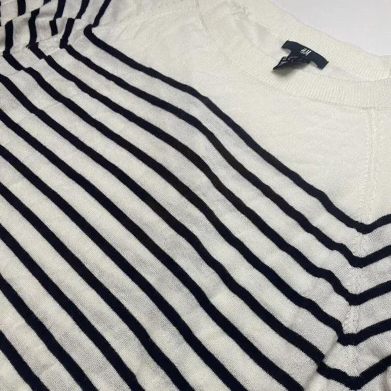 H&M Women Long Sleeve Stripe Shirt Size Medium Black... - Depop