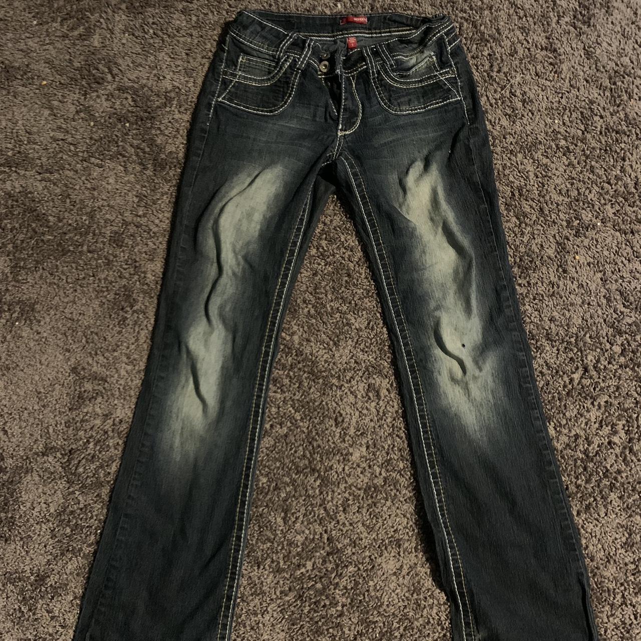 bongo low rise jeans , some holes on the bottom of... - Depop