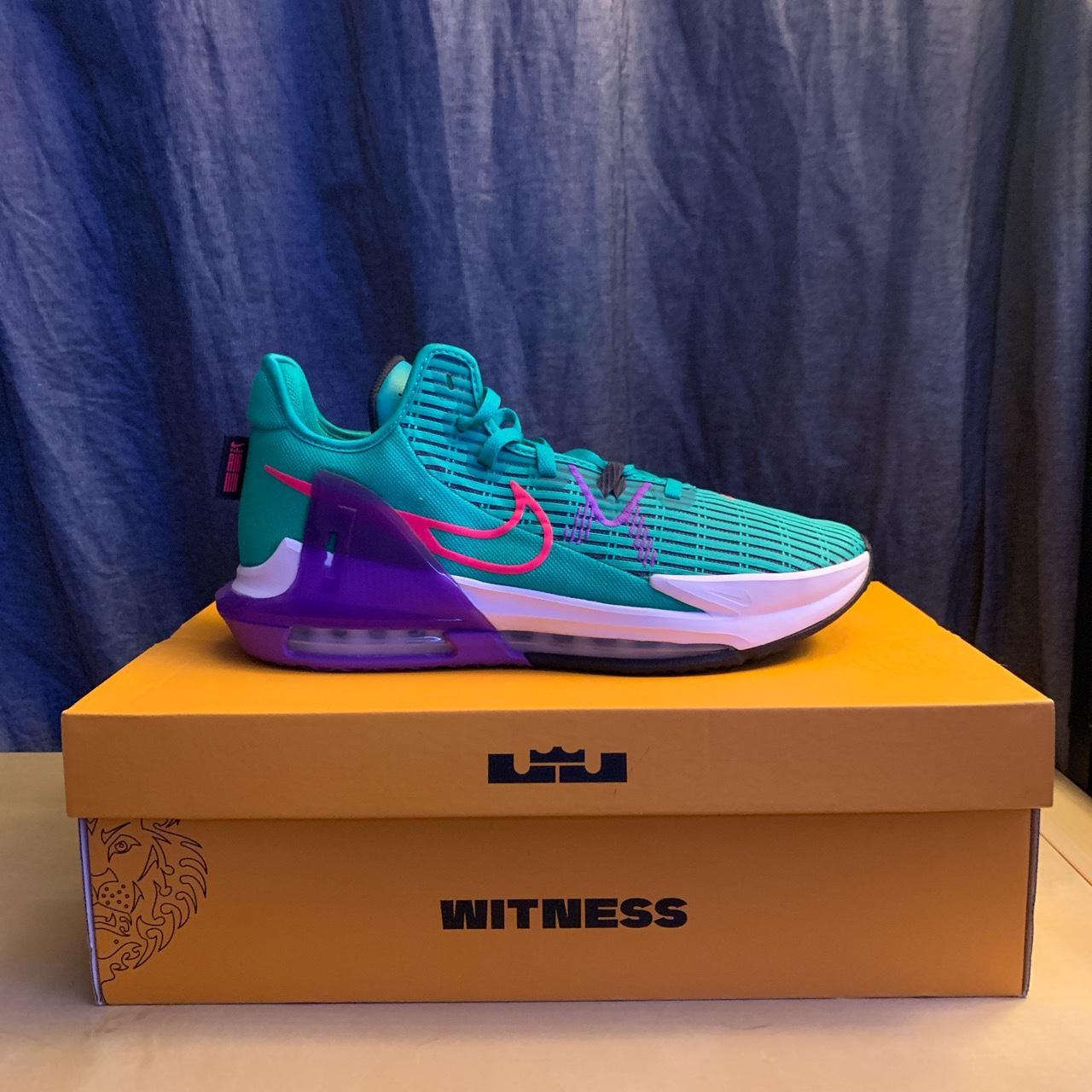 Lebron on sale witness 11