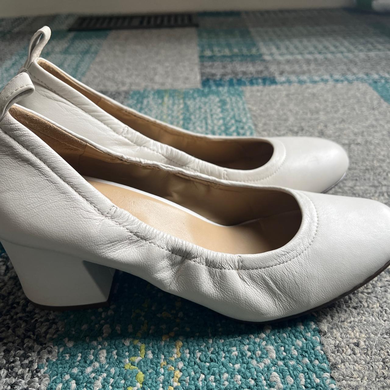 Naturalizer Women Classic Pump Heels Cream Beige... - Depop