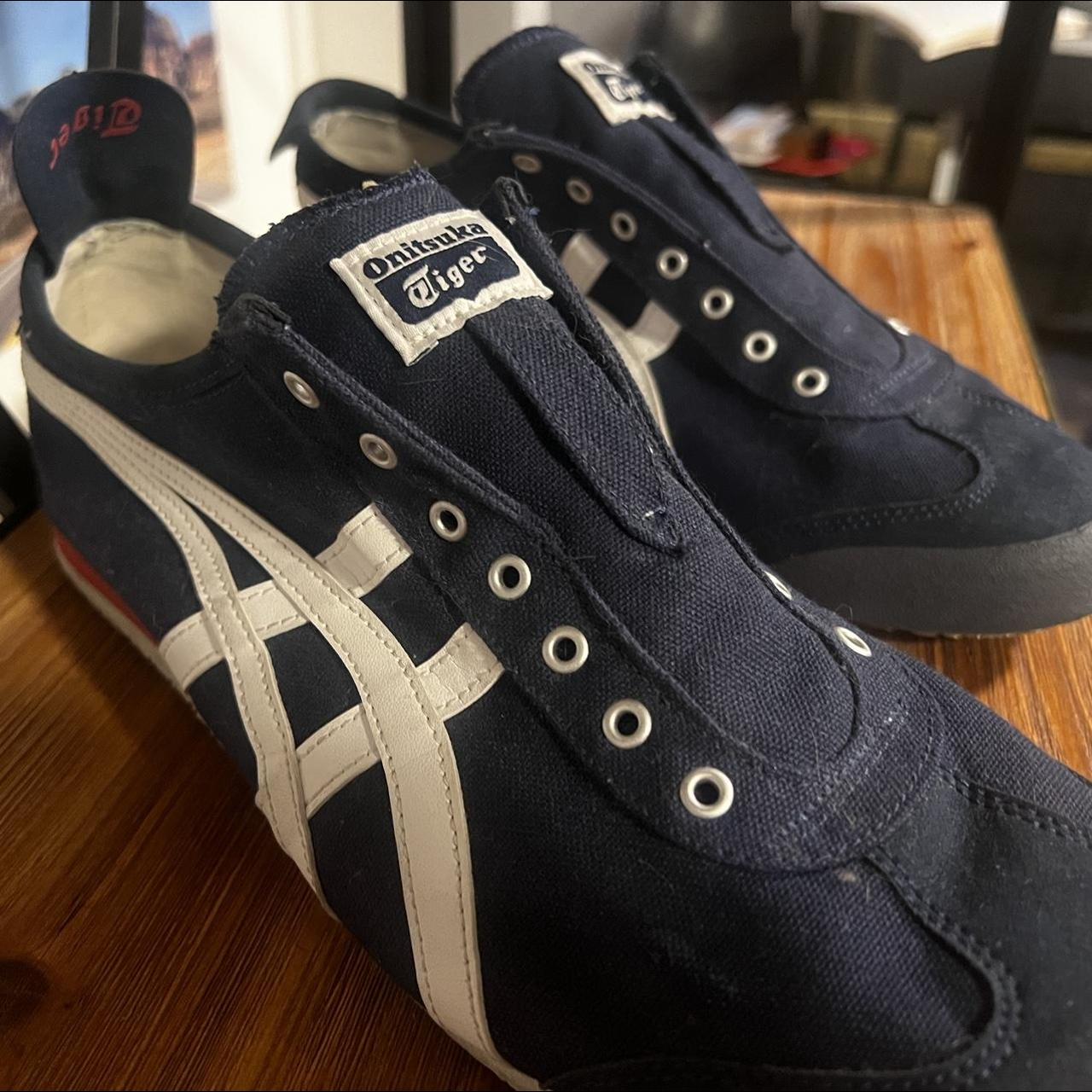 Onitsuka tiger slip on navy deals