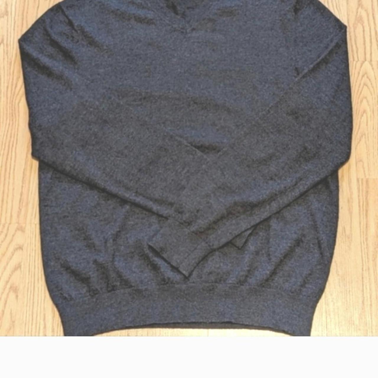 Neiman Marcus 100% cashmere sweater-charcoal gray,... - Depop