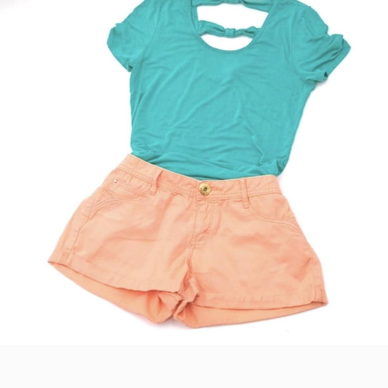 Candies Low Rise Peach Shorts with Matching Cut-Out... - Depop