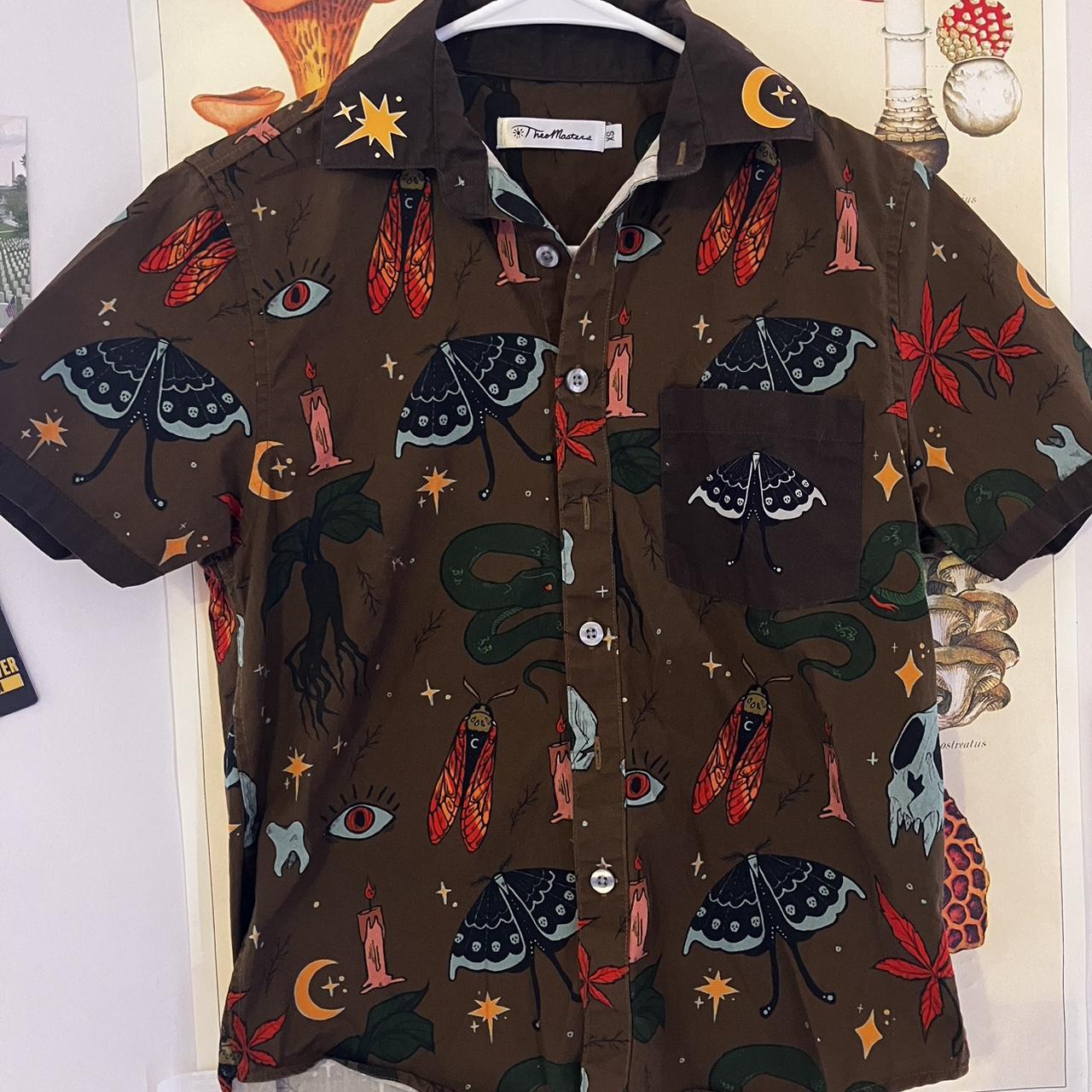 •halloween button up •XS never worn Depop