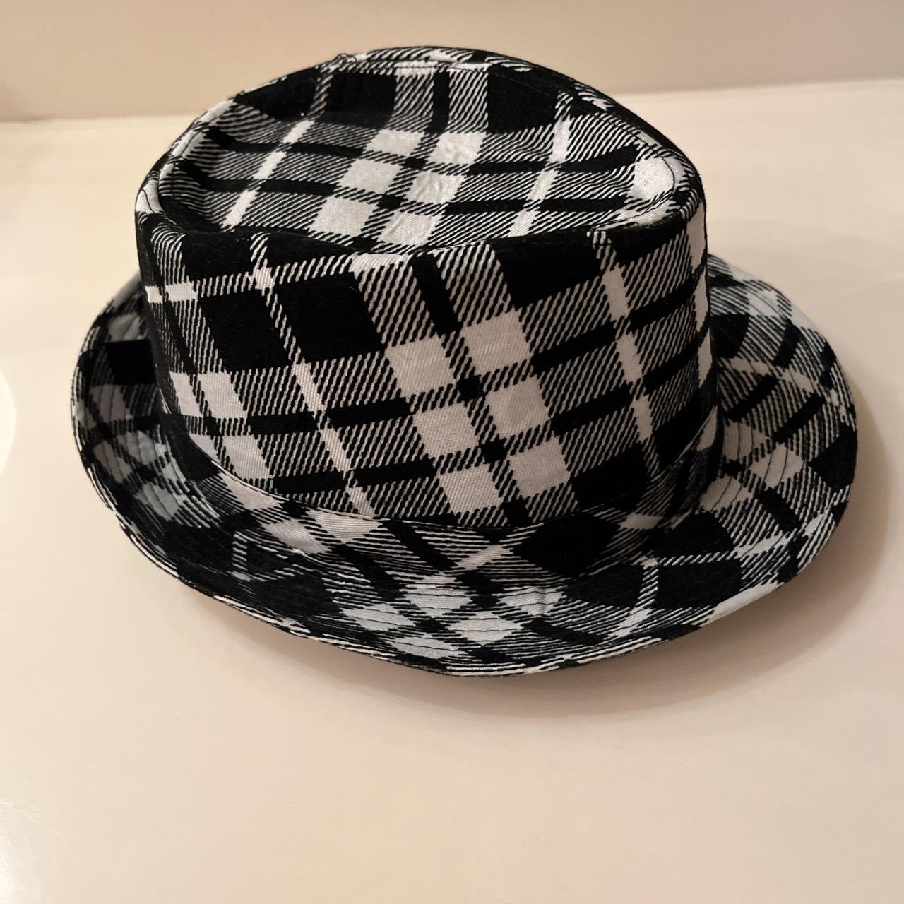 Magid Girl’s Black and White Checkered Stylish Hat... Depop