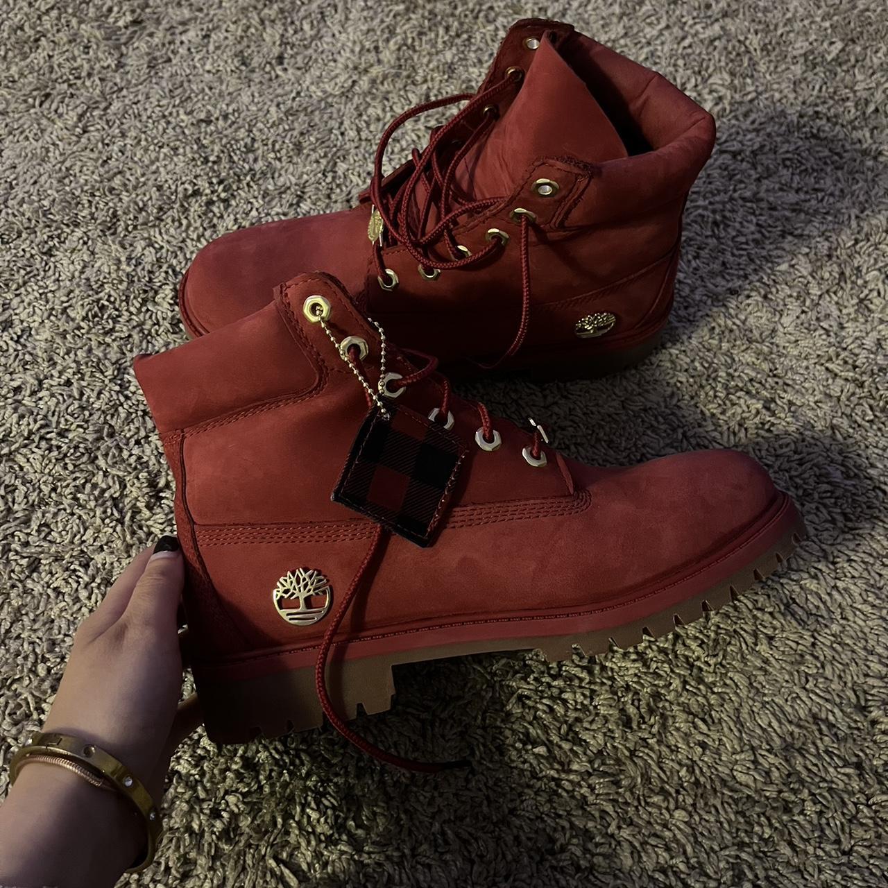 size 6 men s red plaid timberland. Depop