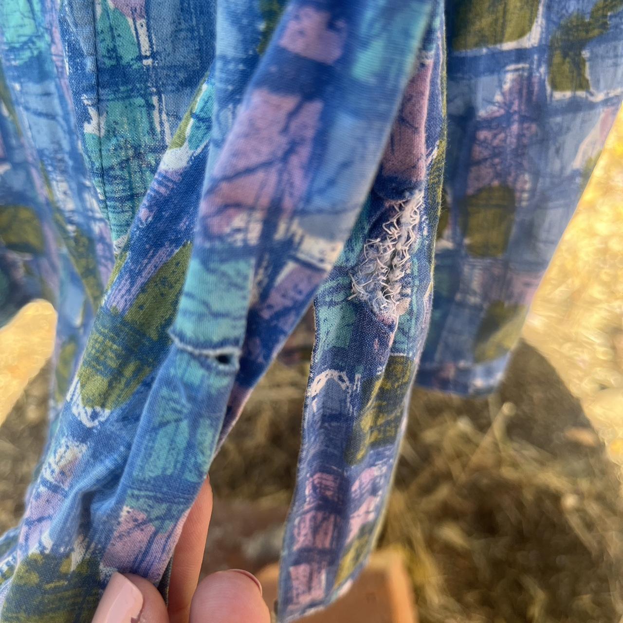Such a fun 1960's housedress. Has had some love and | Depop