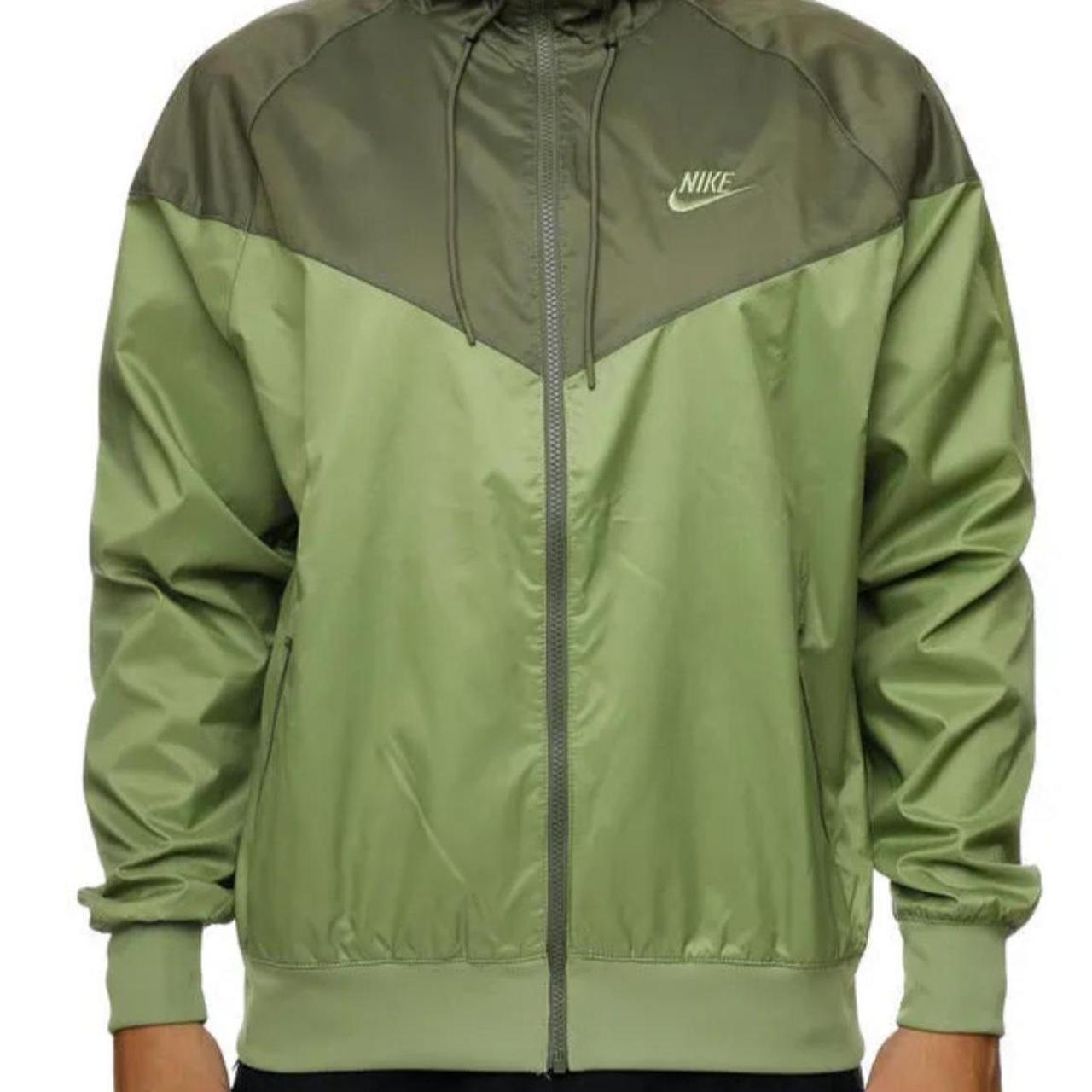 nike windbreaker khaki