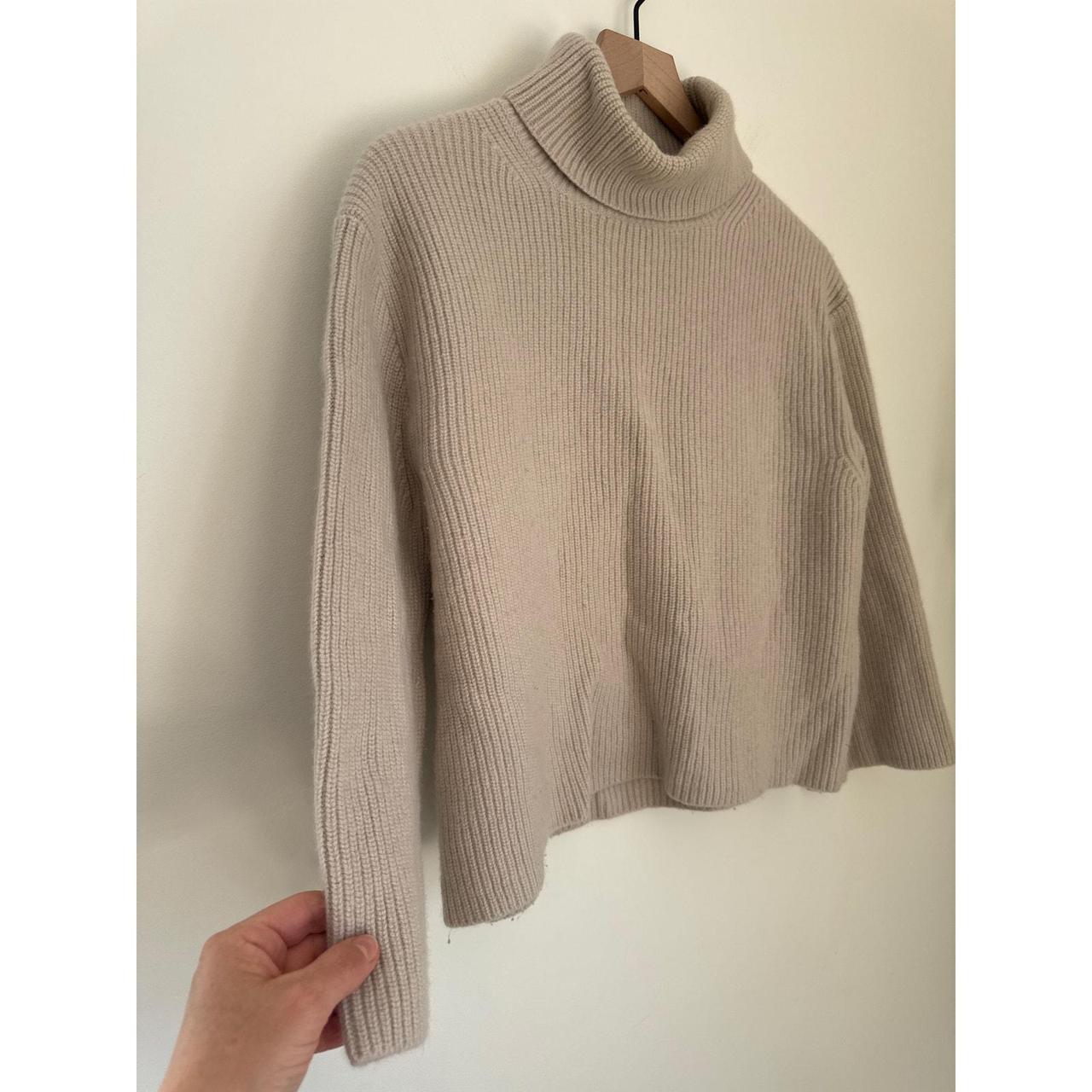 item listed by lgfindz