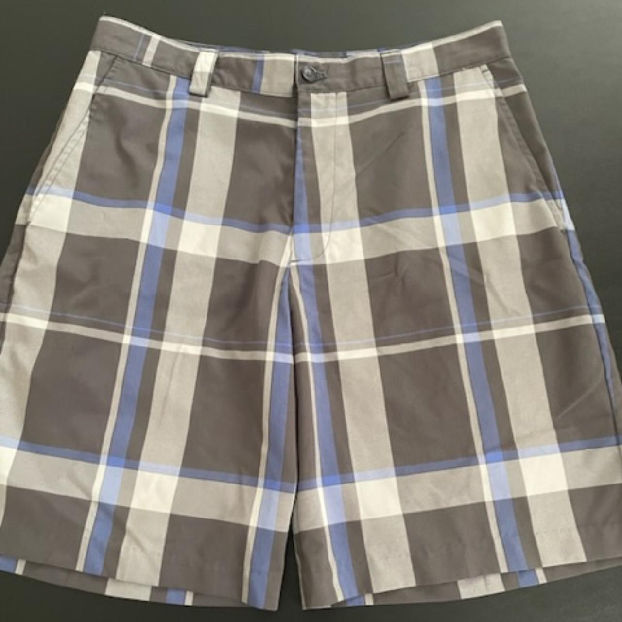 Izod microfiber golf 2025 shorts