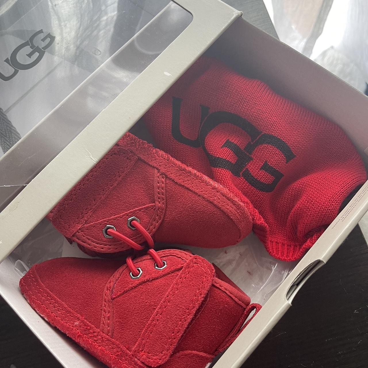 Baby discount uggs red