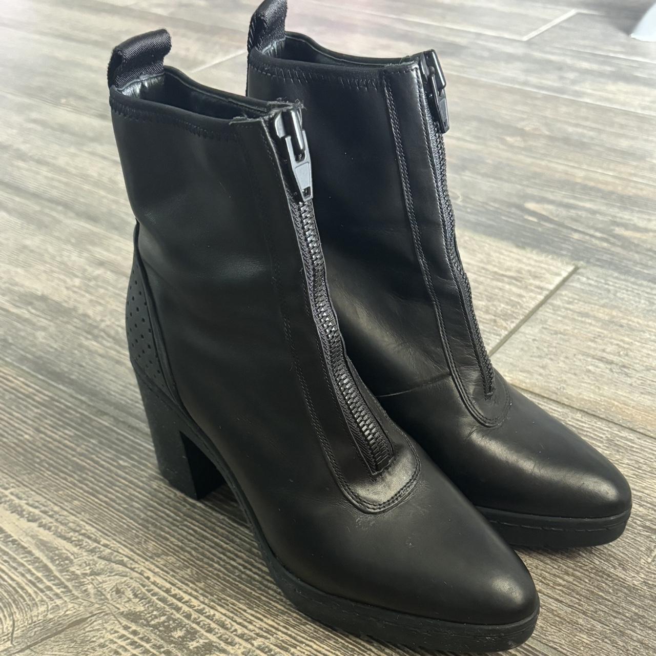 Alexander wang h&m boots best sale