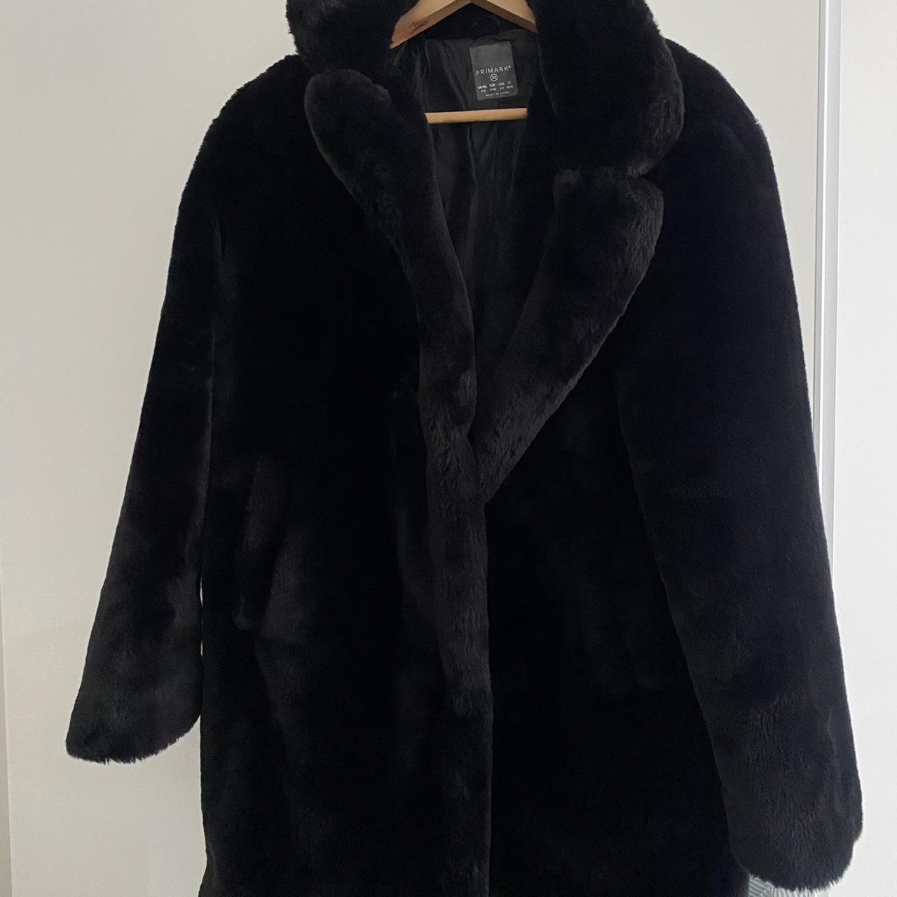 Primark black fur coat Very soft fur Worn once XS