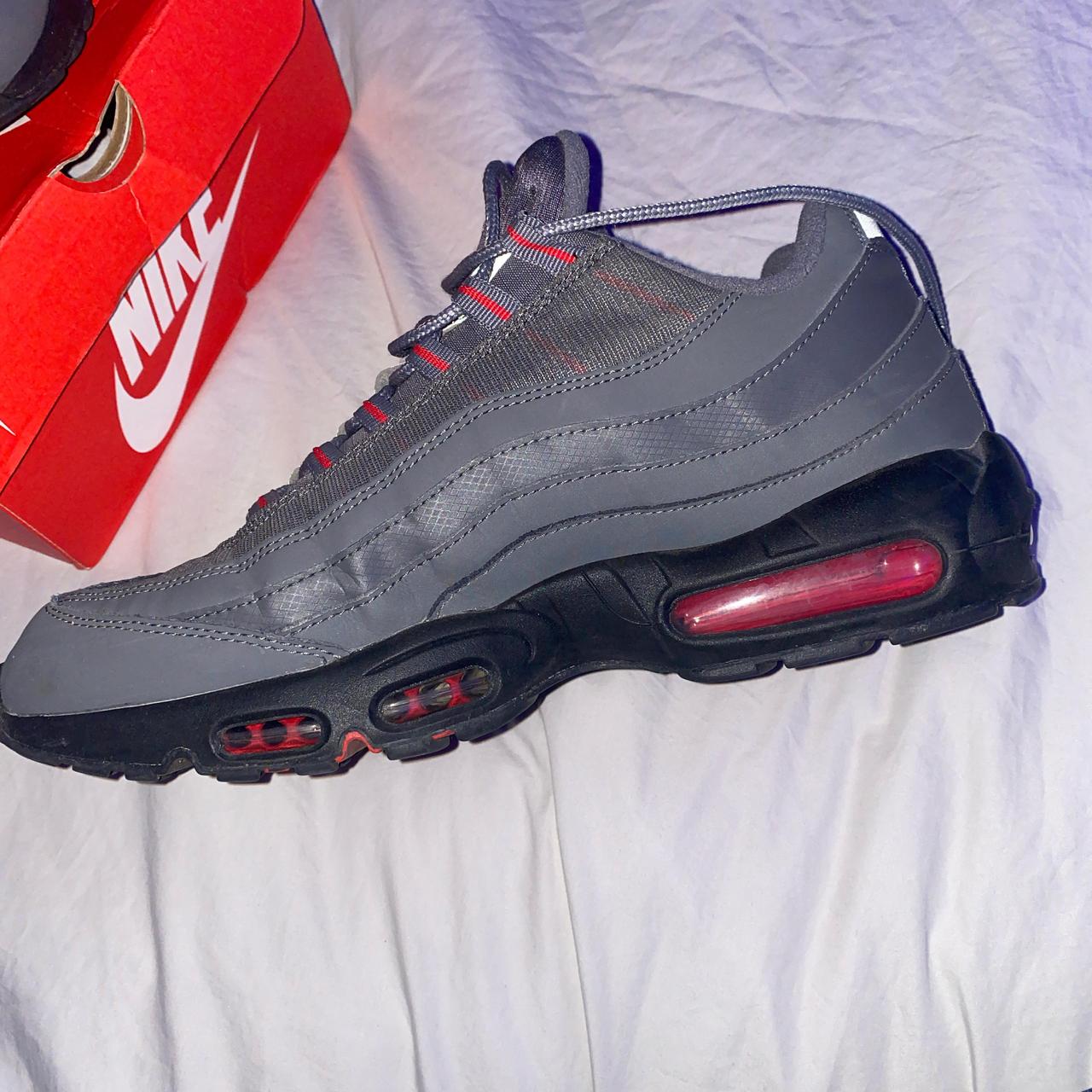 95s black and grey