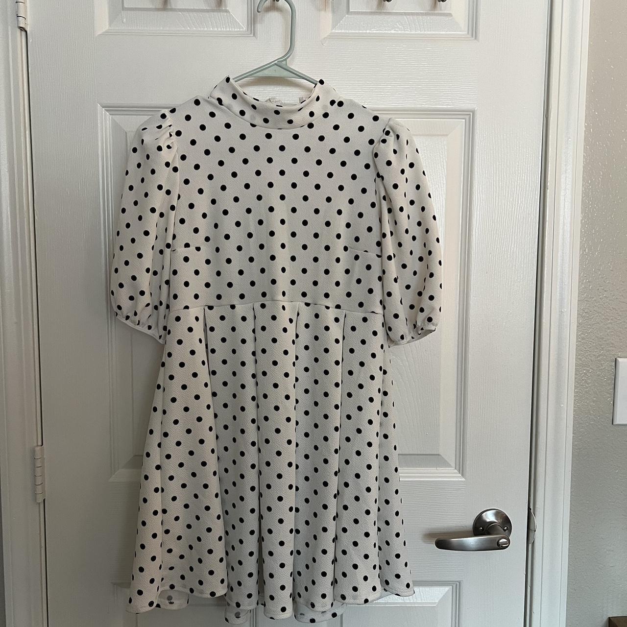 Semi formal polka dot dress. Worn only once - Depop