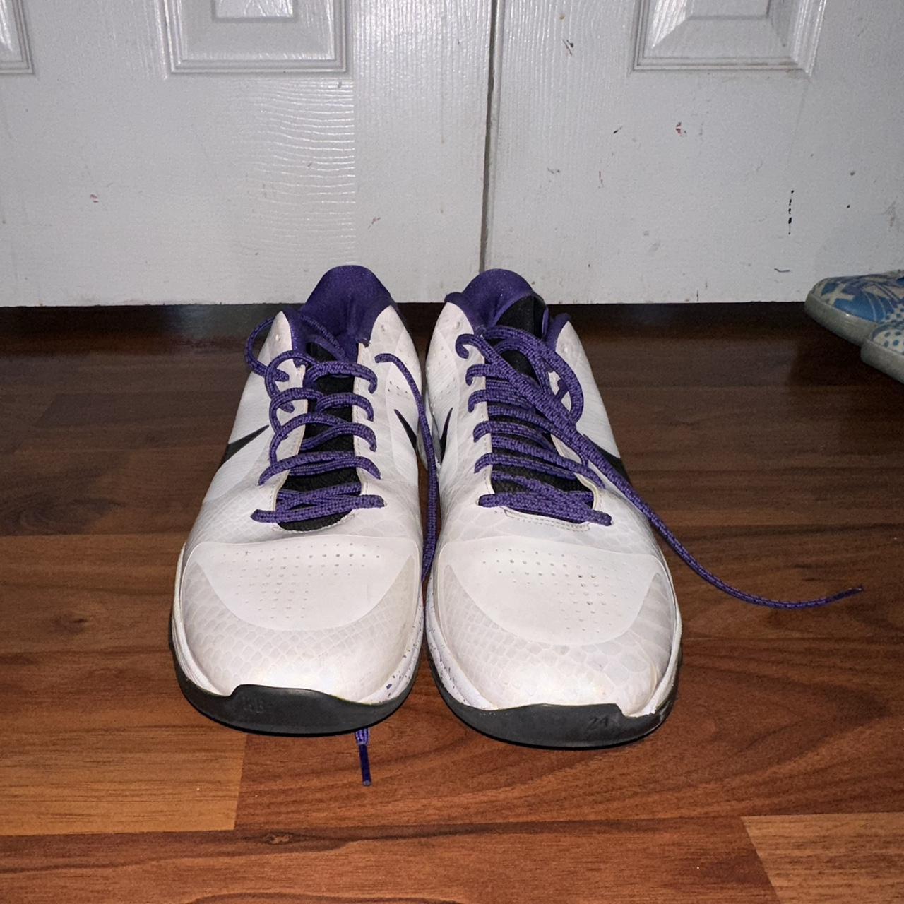 Zoom Kobe 5 inline Used Comes without box Message me... - Depop