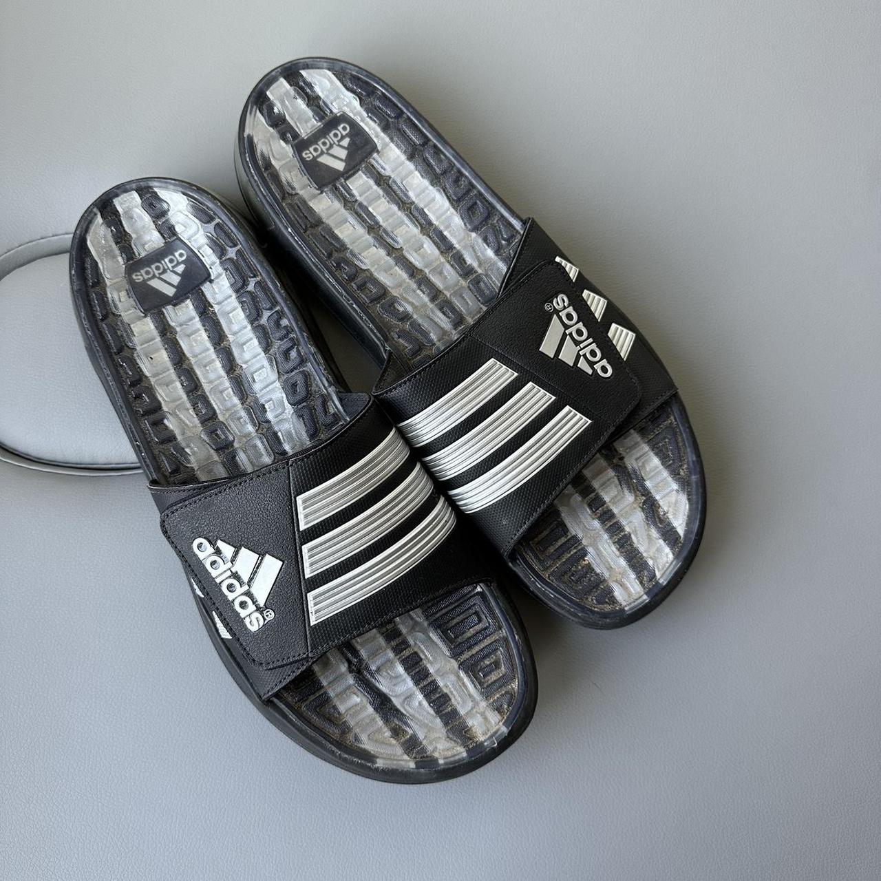 Adidas shop gel slides