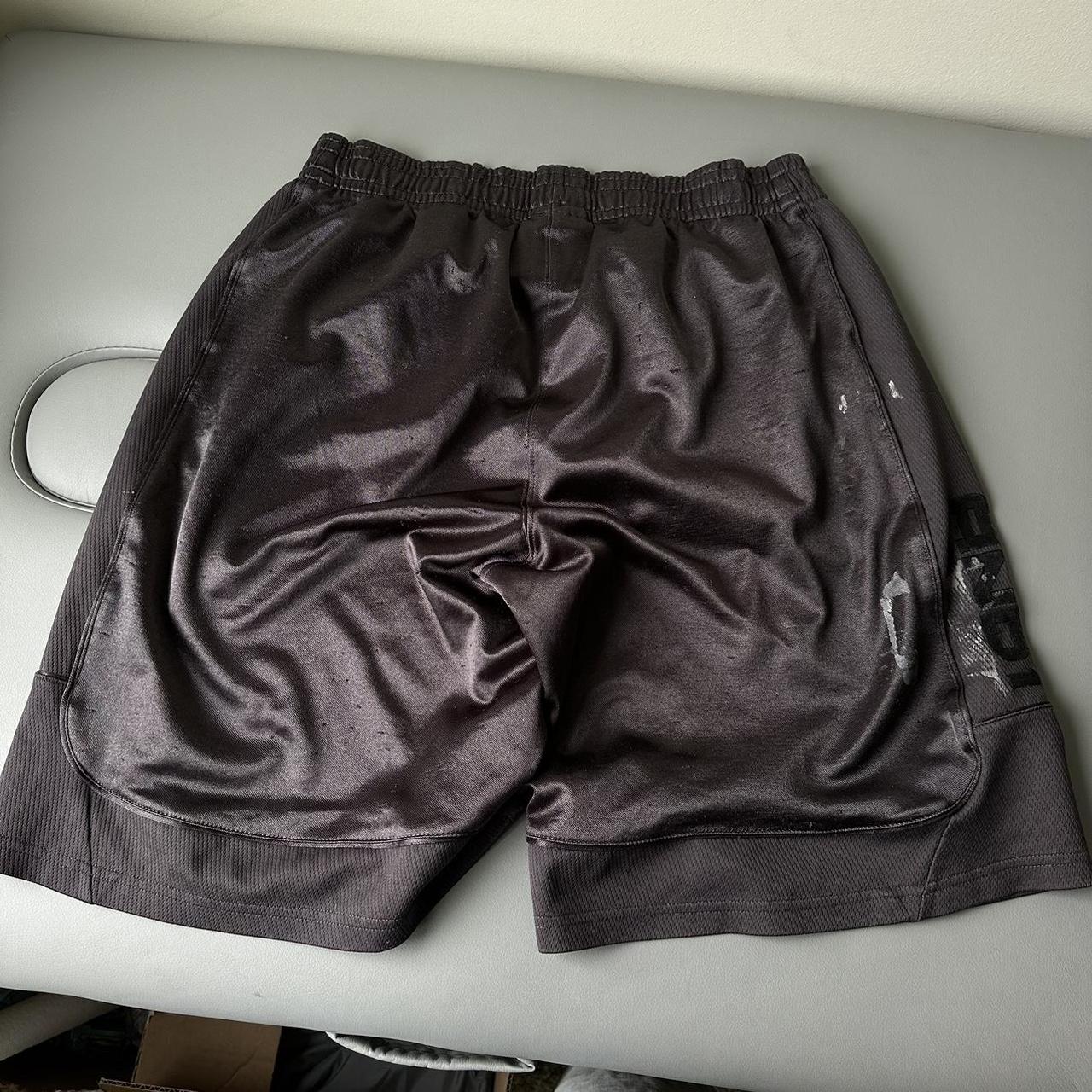 Vintage 00s Baggy Thrashed And1 Nylon Painter | Depop Vintage 00s Baggy Thrashed And1 Nylon Painter | Depop