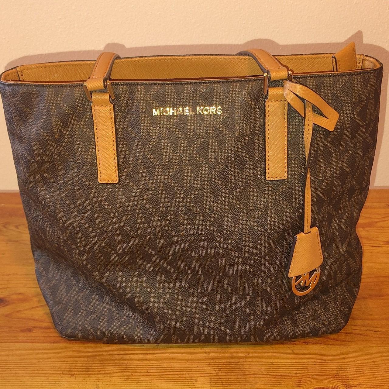 item listed by farrahlane