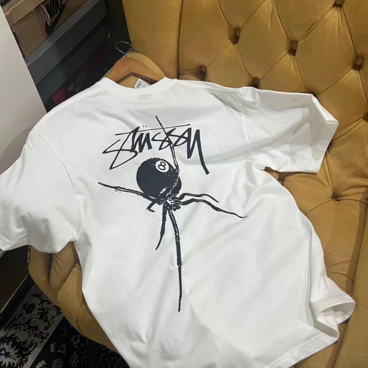 Vintage stussy-t-shirt - Depop