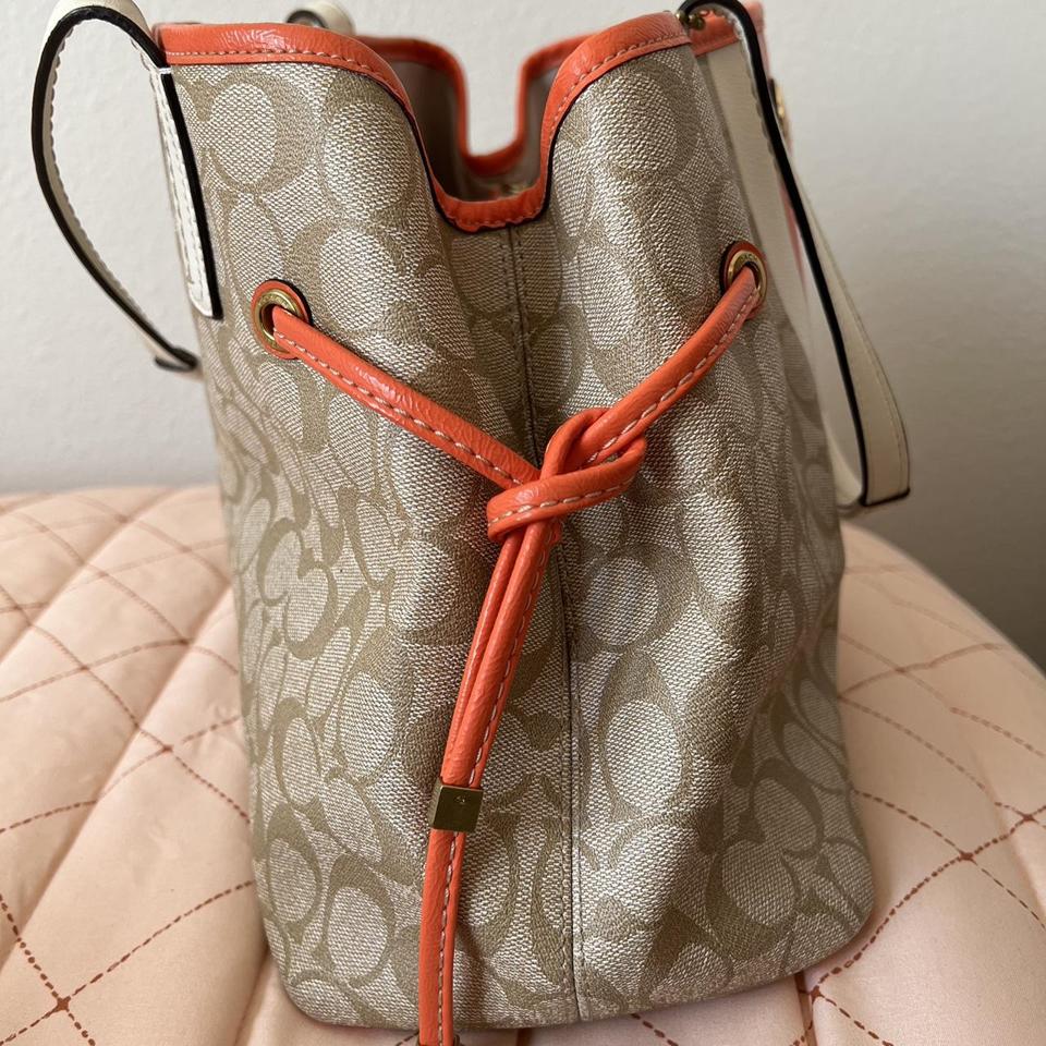 Coach 1941 Leather-ware Black Tote Top handle zipper | Depop