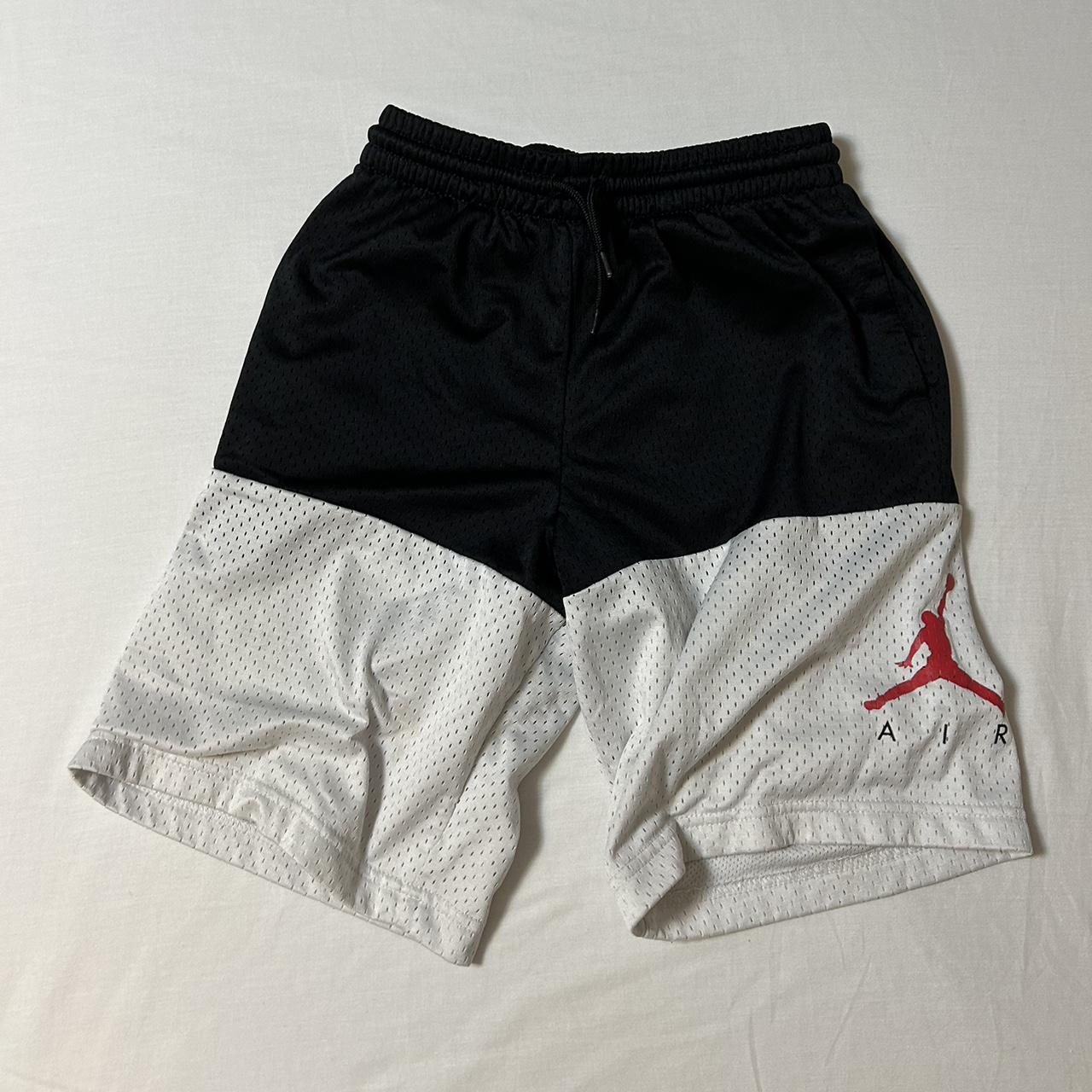 Jordan white outlet basketball shorts